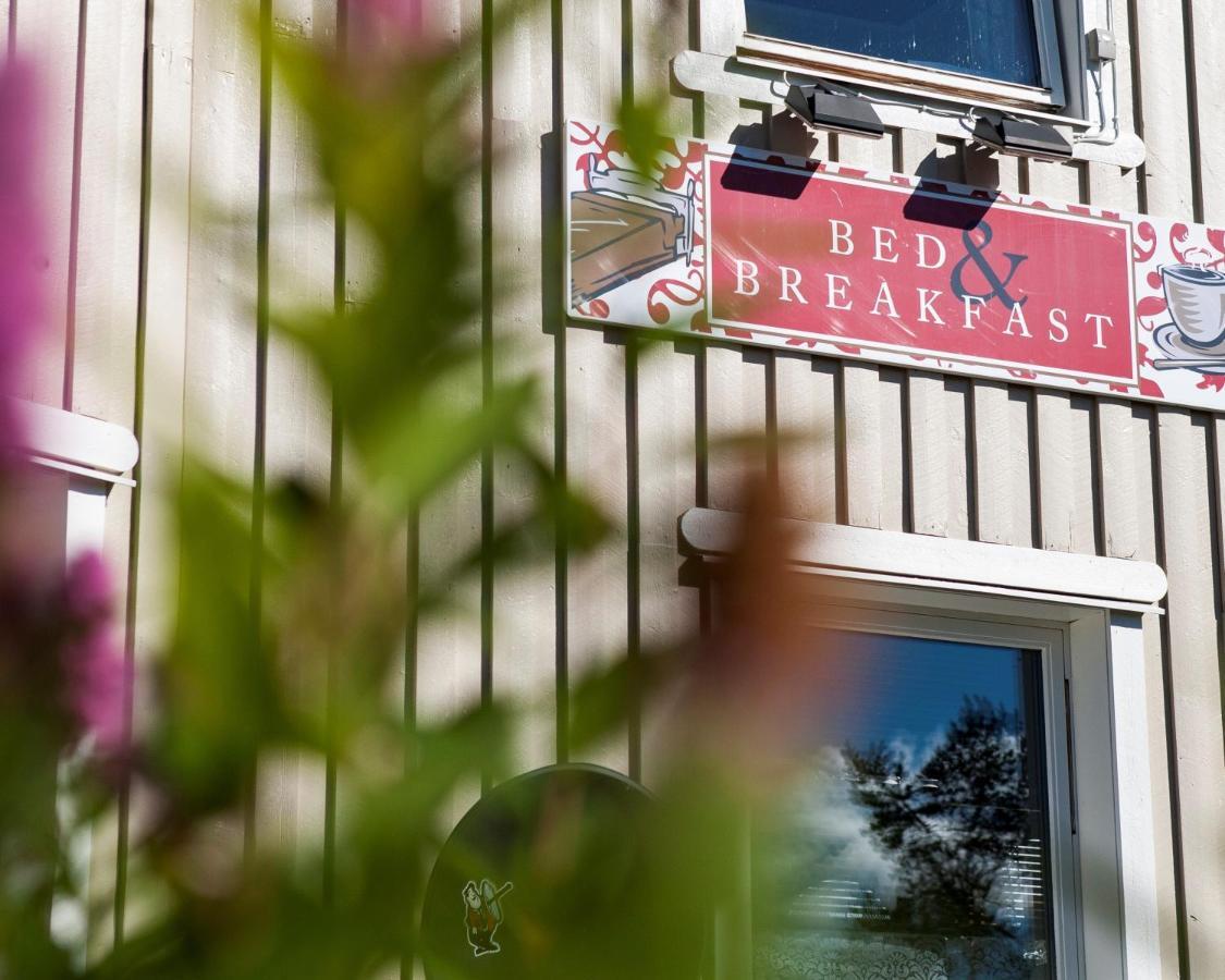 Gaellivare Bed & Breakfast Ngoại thất bức ảnh